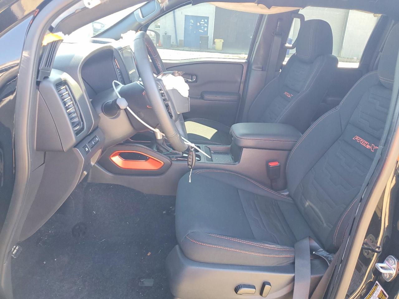 2024 Nissan Frontier PRO-X
