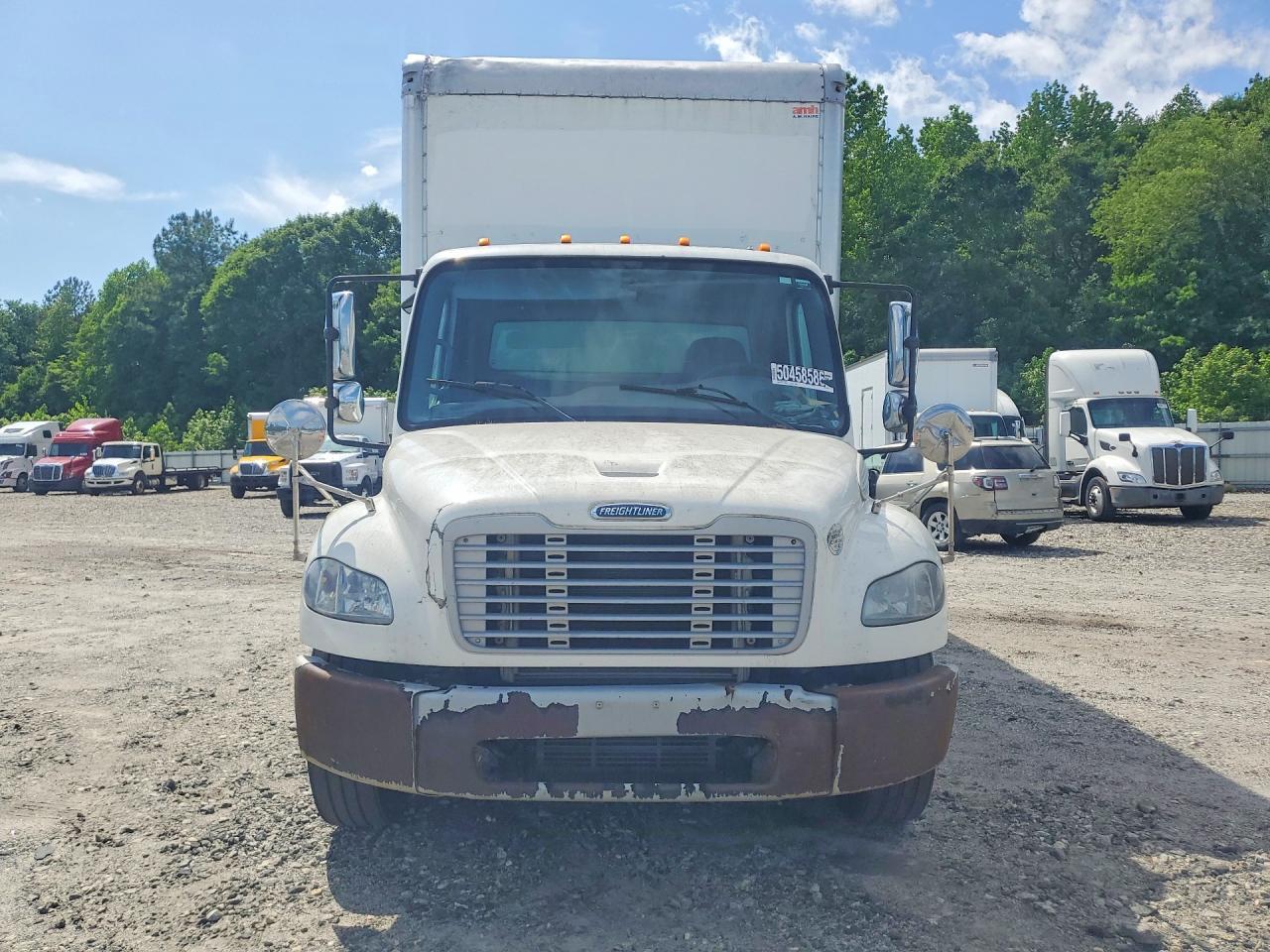 2015 Freightliner Business Class M2 BOX Truck
