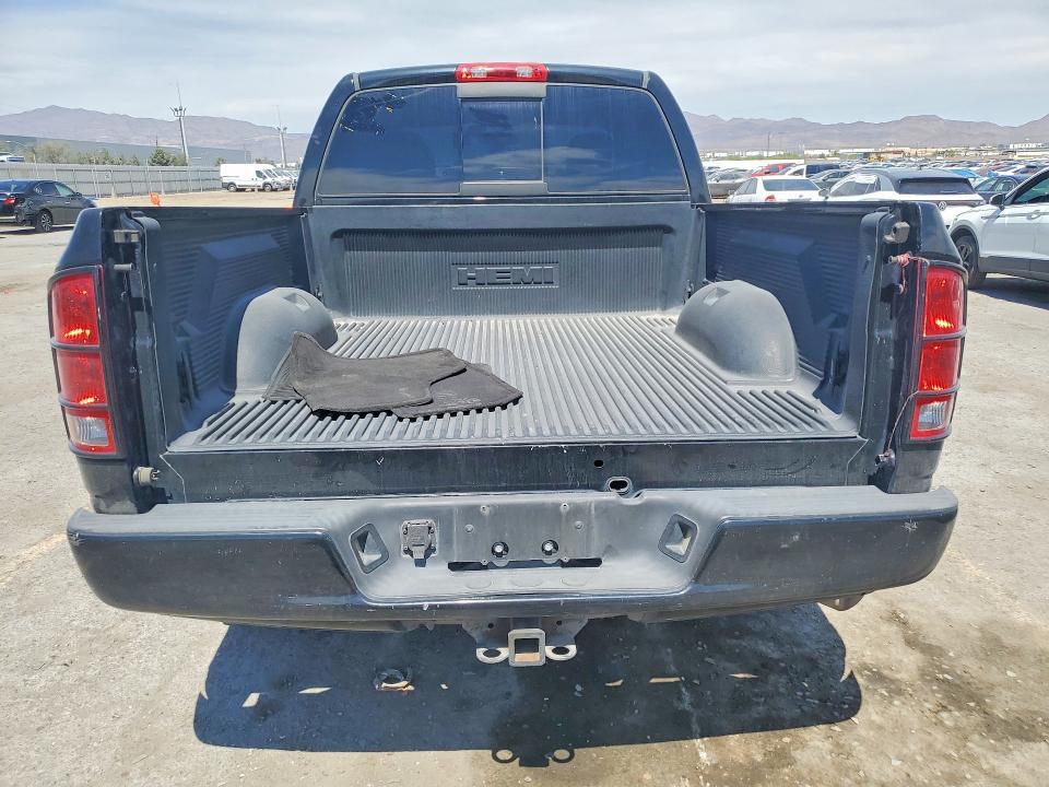 2004 Dodge RAM 1500 ST