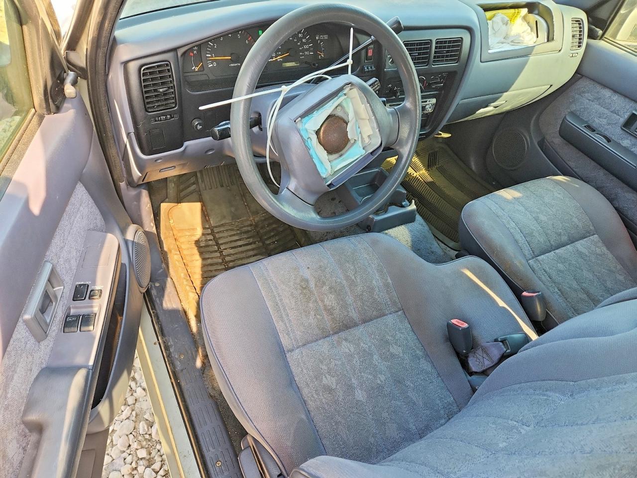 2000 Toyota Tacoma Xtracab