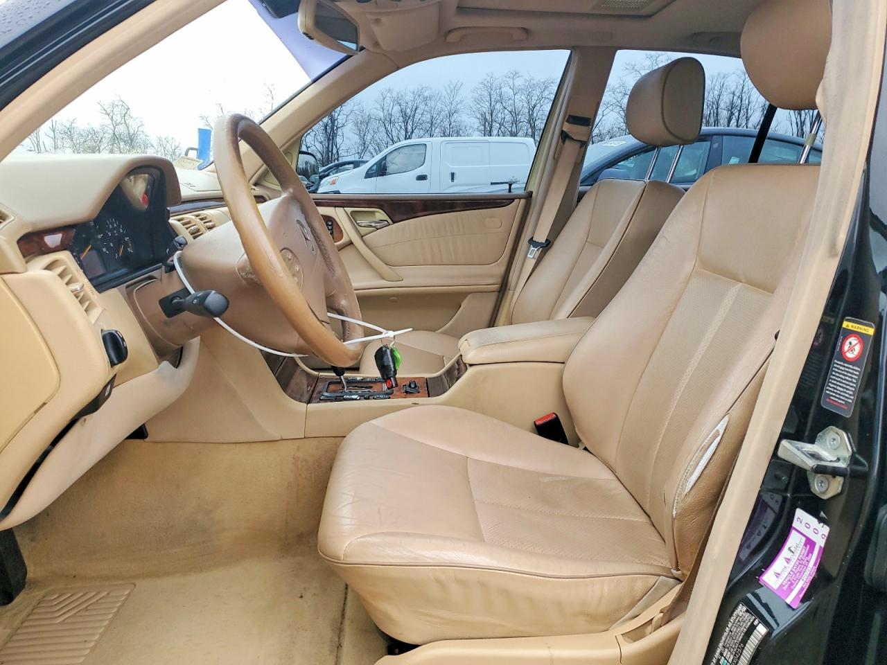 2000 Mercedes-Benz E 320 4matic