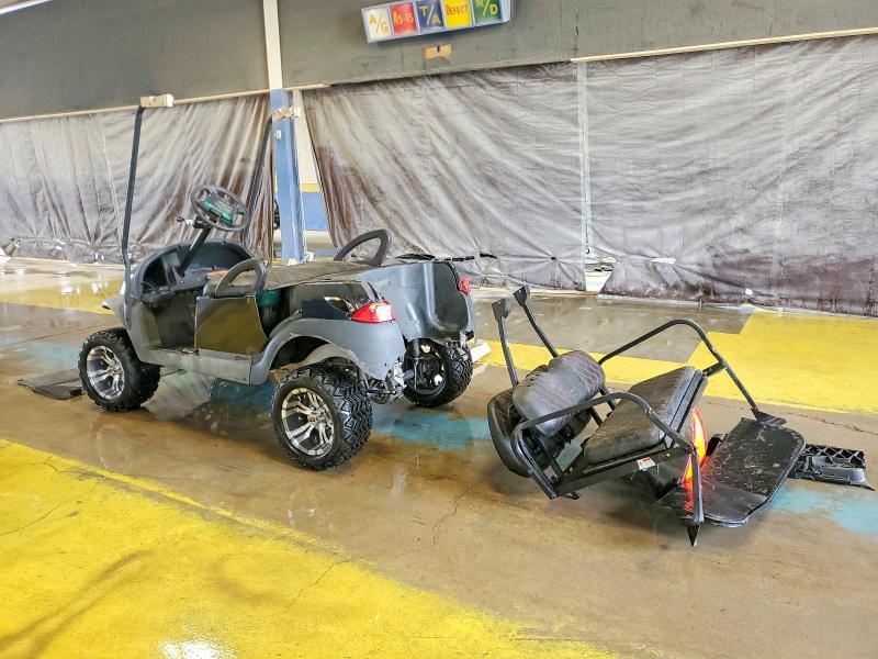 2005 Arrow 2005 Club car Golf Cart