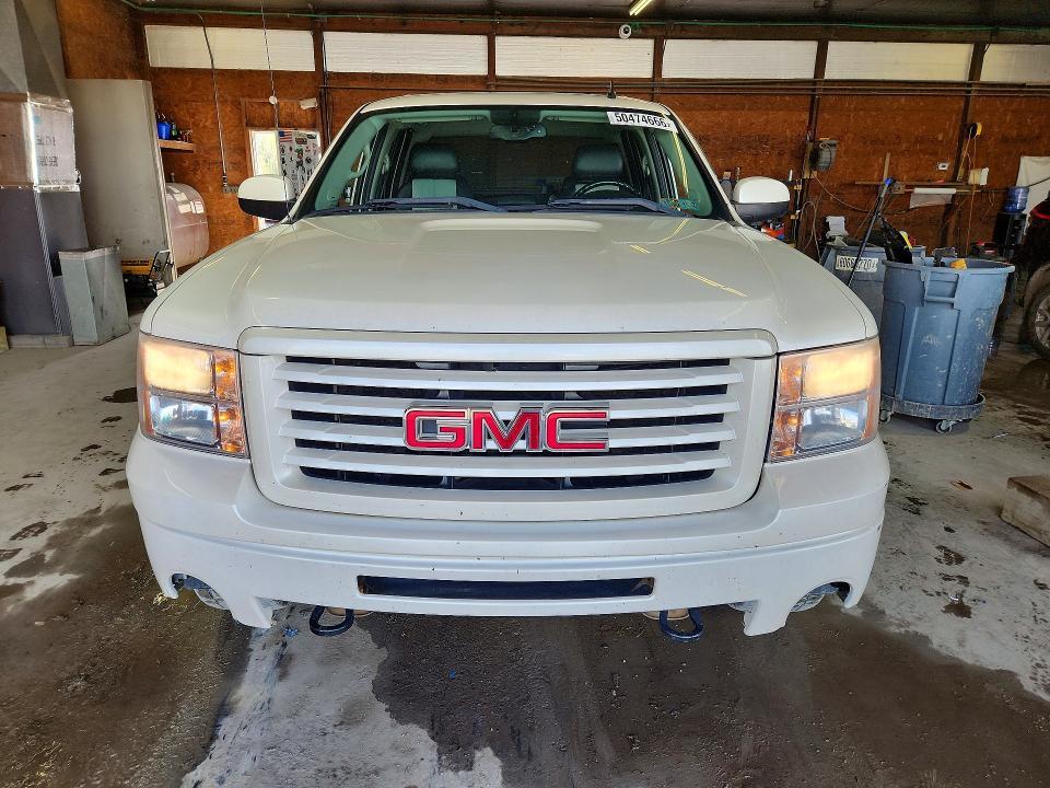 2013 GMC Sierra K1500 SLT