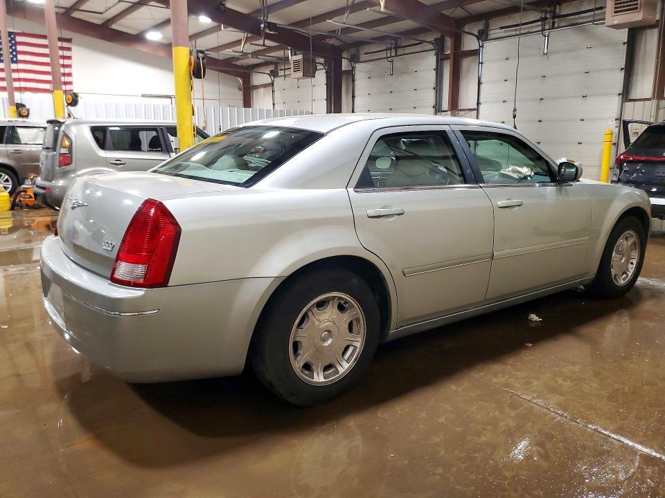 2005 Chrysler 300 Touring