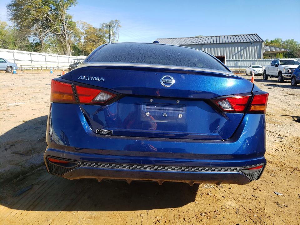 2019 Nissan Altima s