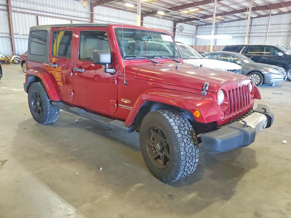 2013 Jeep Wrangler Unlimited Sahara