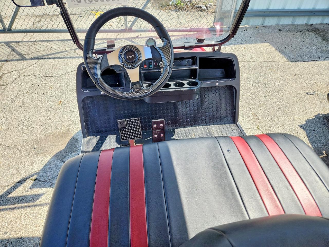 2018 Evolution Golf Cart