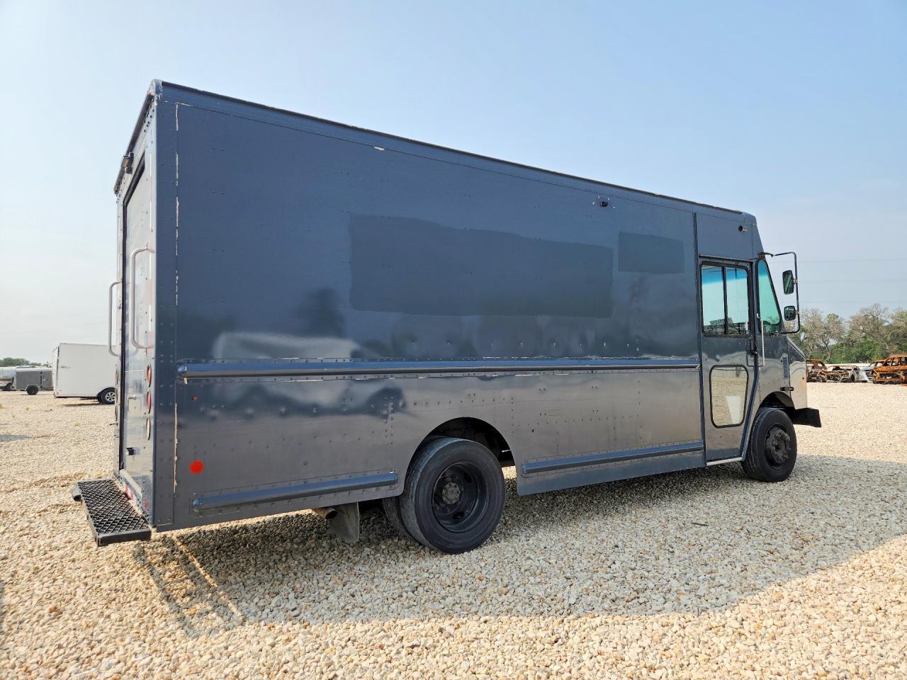 2020 Freightliner Chassis M Line WALK-IN Van
