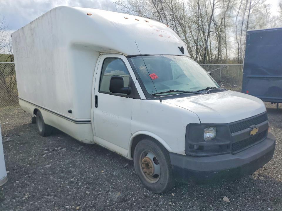 2017 Chev Rolet Express G3500 Delivery Truck