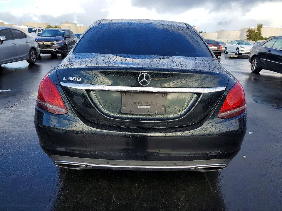 2019 Mercedes-Benz C300