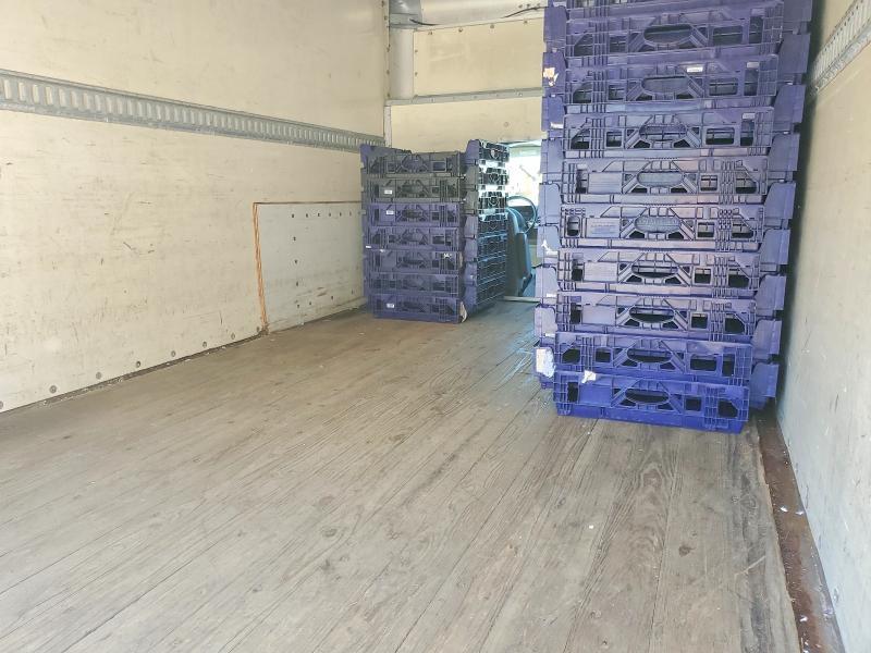 2010 Ford Econoline E350 Super Duty Cutaway Van