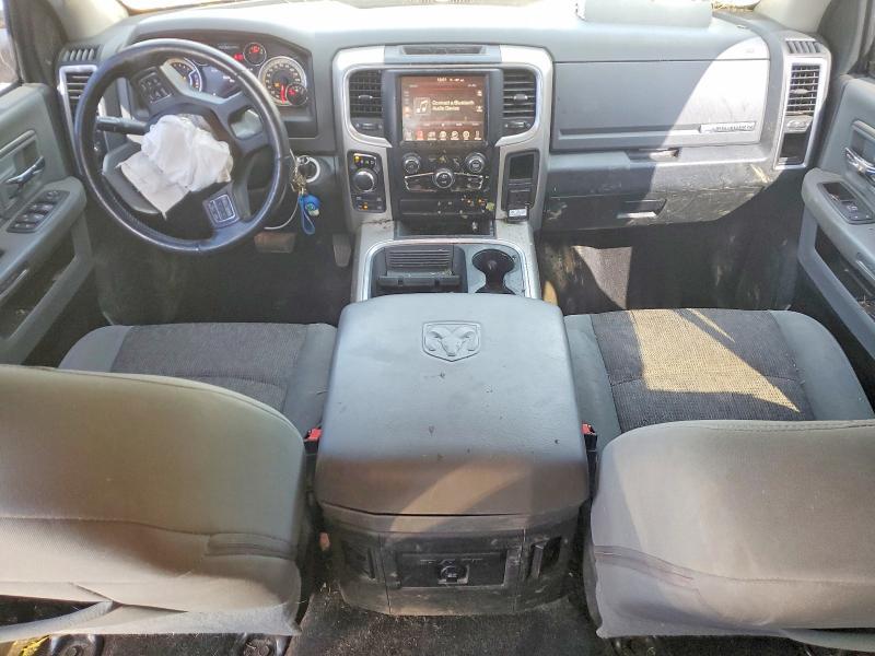 2016 Dodge Ram 1500 slt