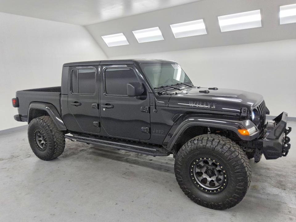 2022 Jeep Gladiator Sport