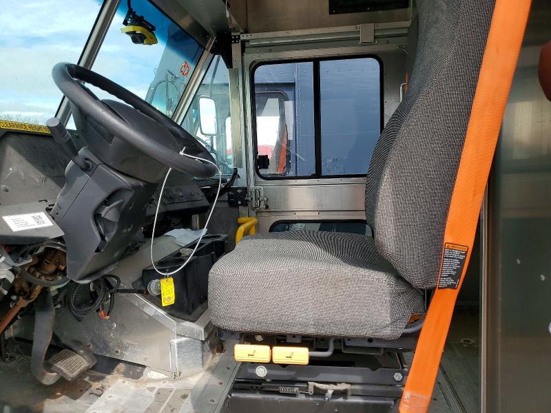 2020 Ford F59 Delivery Truck