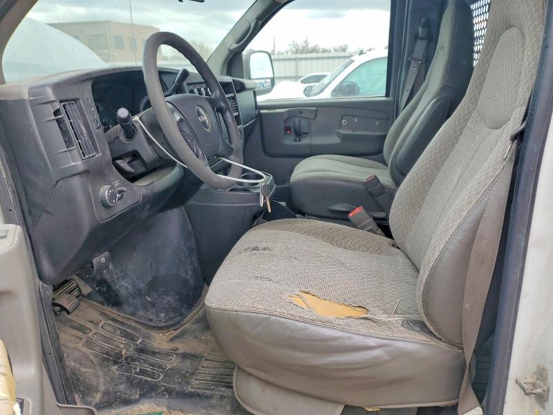 2009 GMC Savana G2500