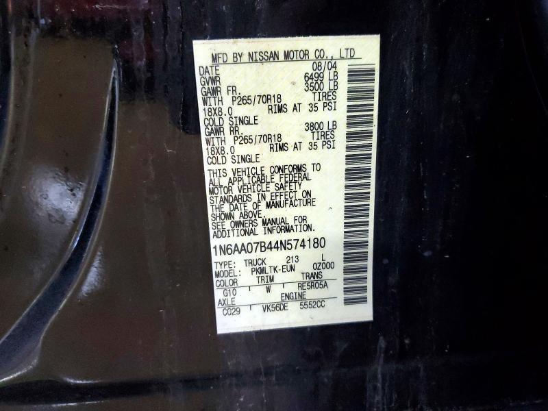 2004 Nissan Titan XE