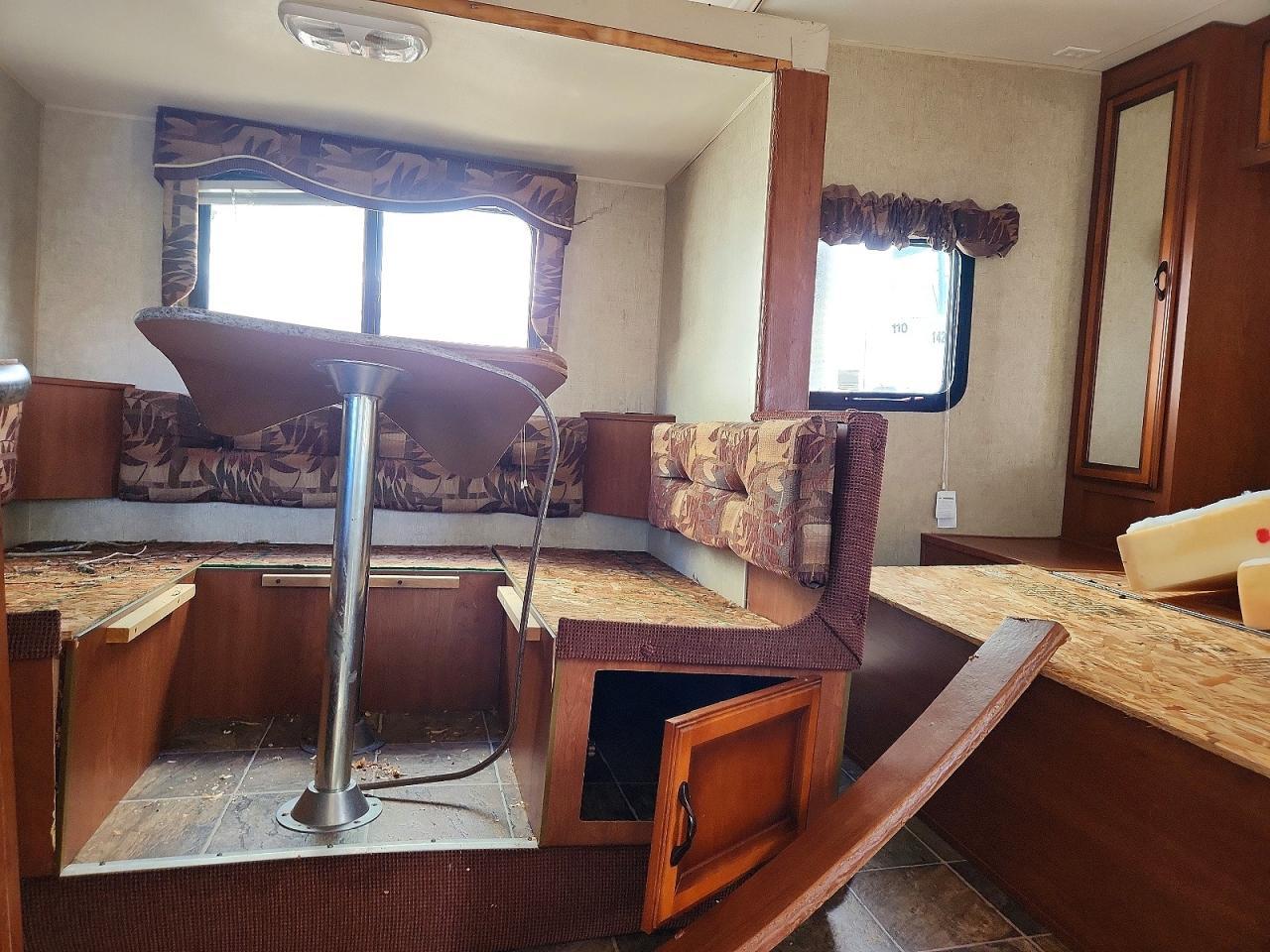2014 Kz-Rv Sportsmen Camper