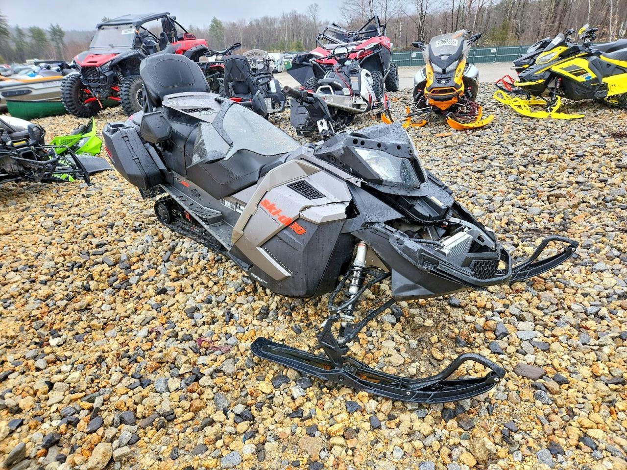 2015 Skidoo Grand Touring 600