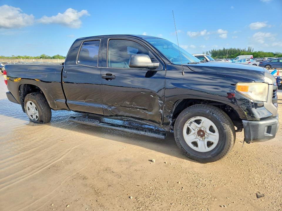 2015 Toyota Tundra SR
