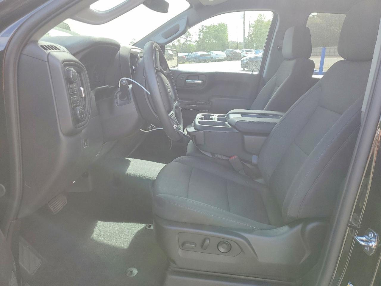 2026 Chevrolet Silverado K1500 Trail Boss Custom