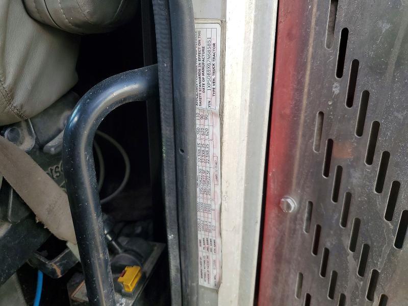 2007 Peterbilt 379 Semi Truck