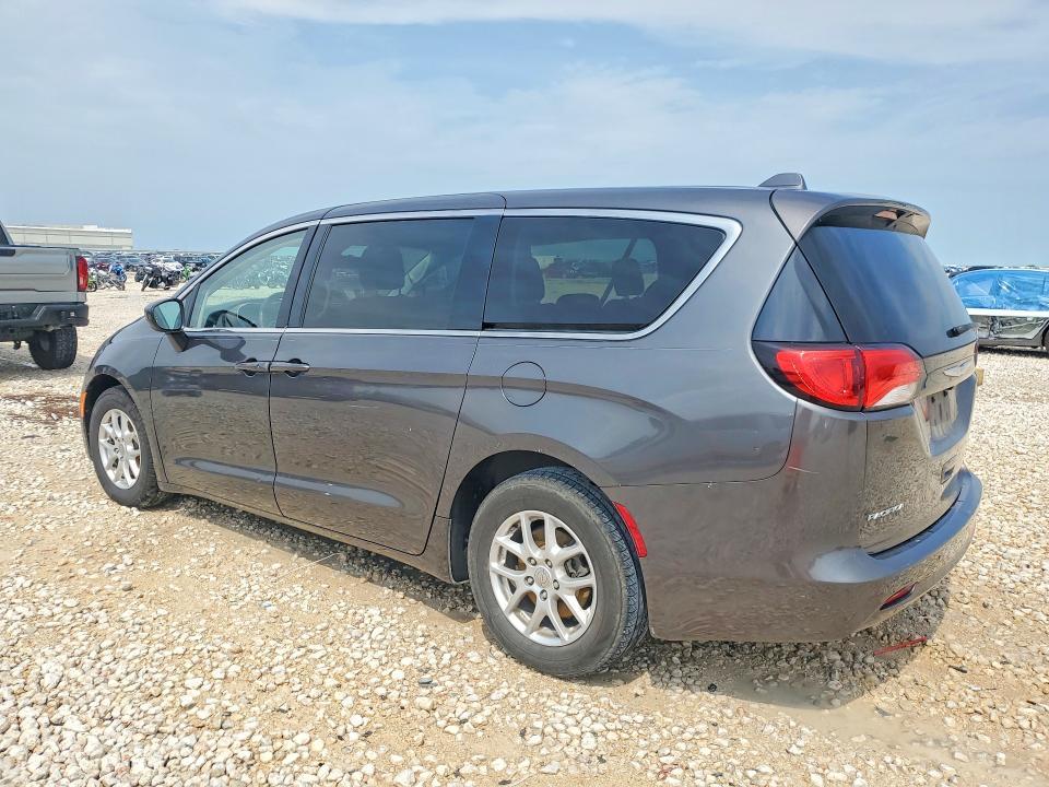 2017 Chrysler Pacifica lx