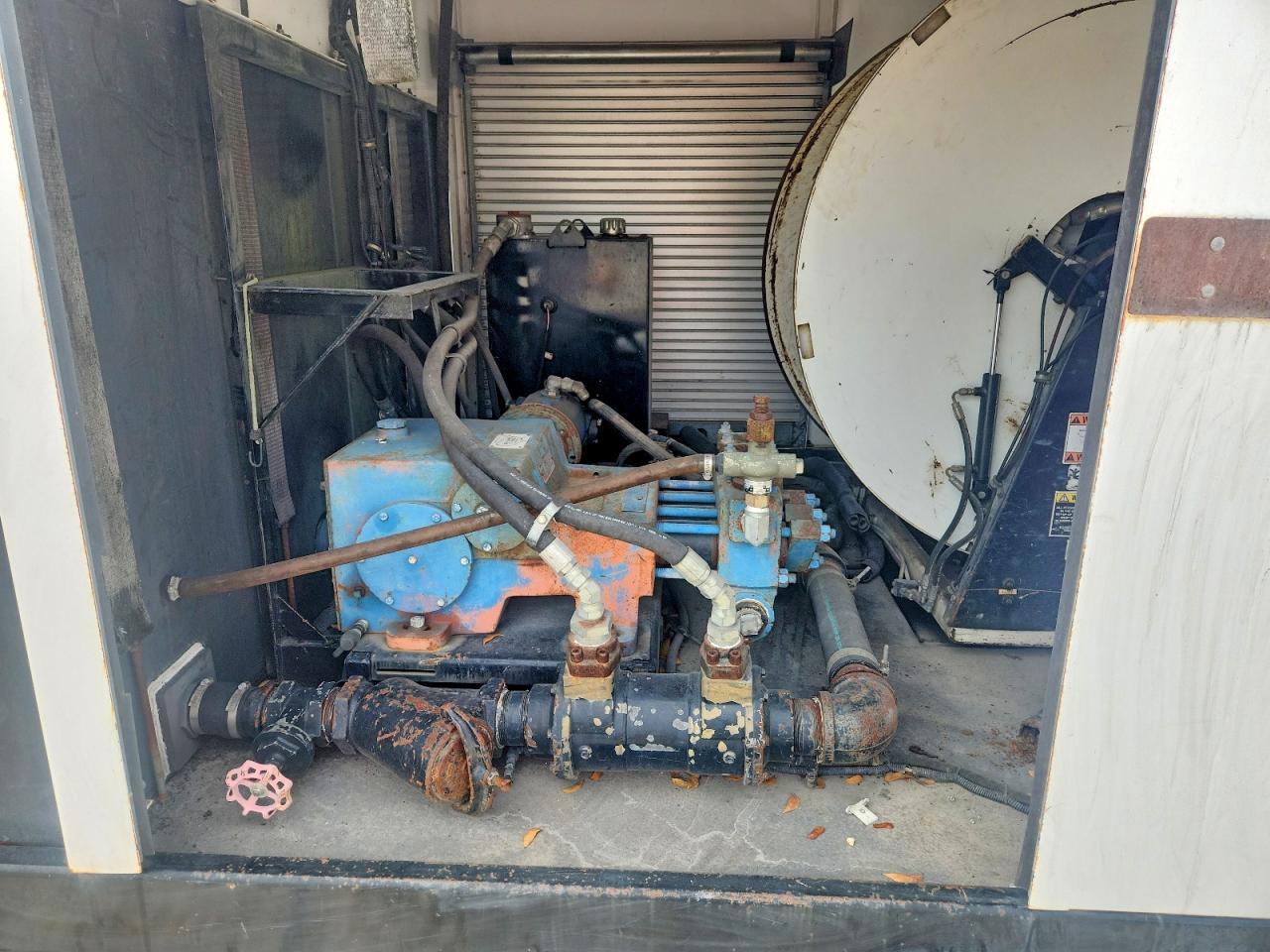 2010 Other Tractor