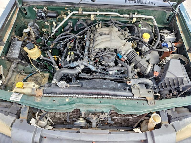 2002 Nissan Frontier Xe-v6