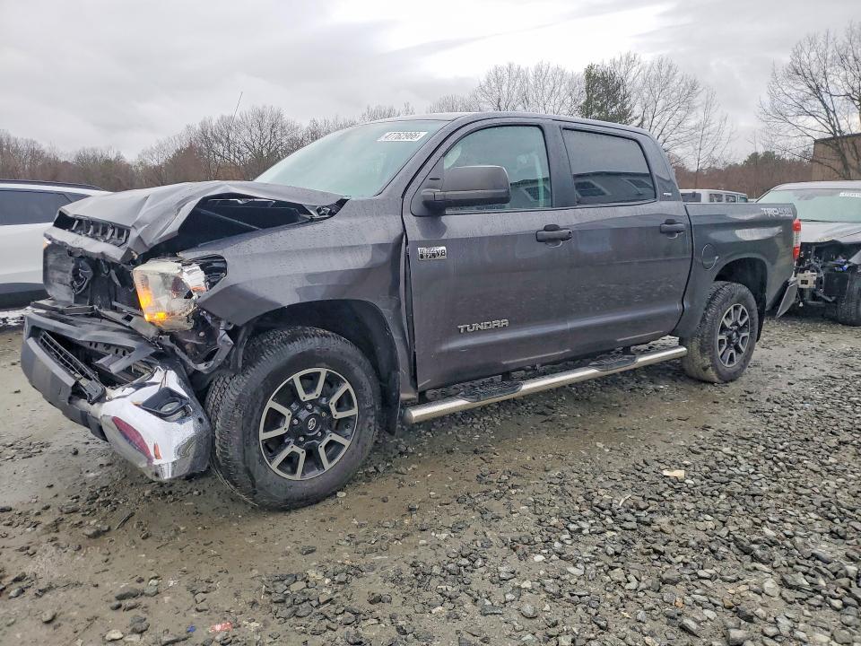 2016 Toyota Tundra SR5