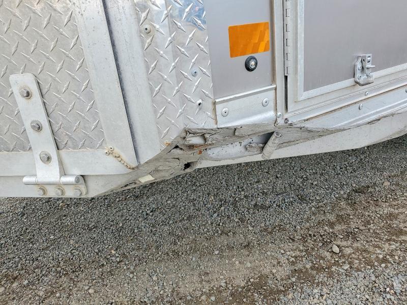 2021 Alcom E 101X14 Enclosed Snowmobile Trailer