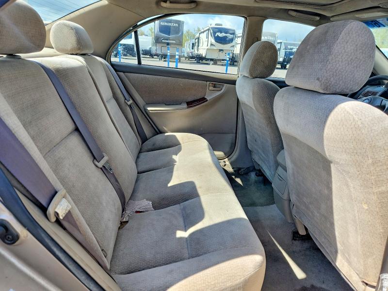 2004 Toyota Corolla le