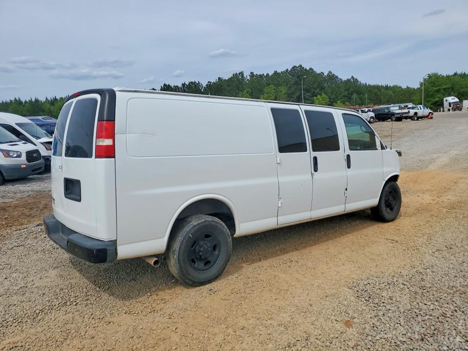 2015 Chev Express G2500
