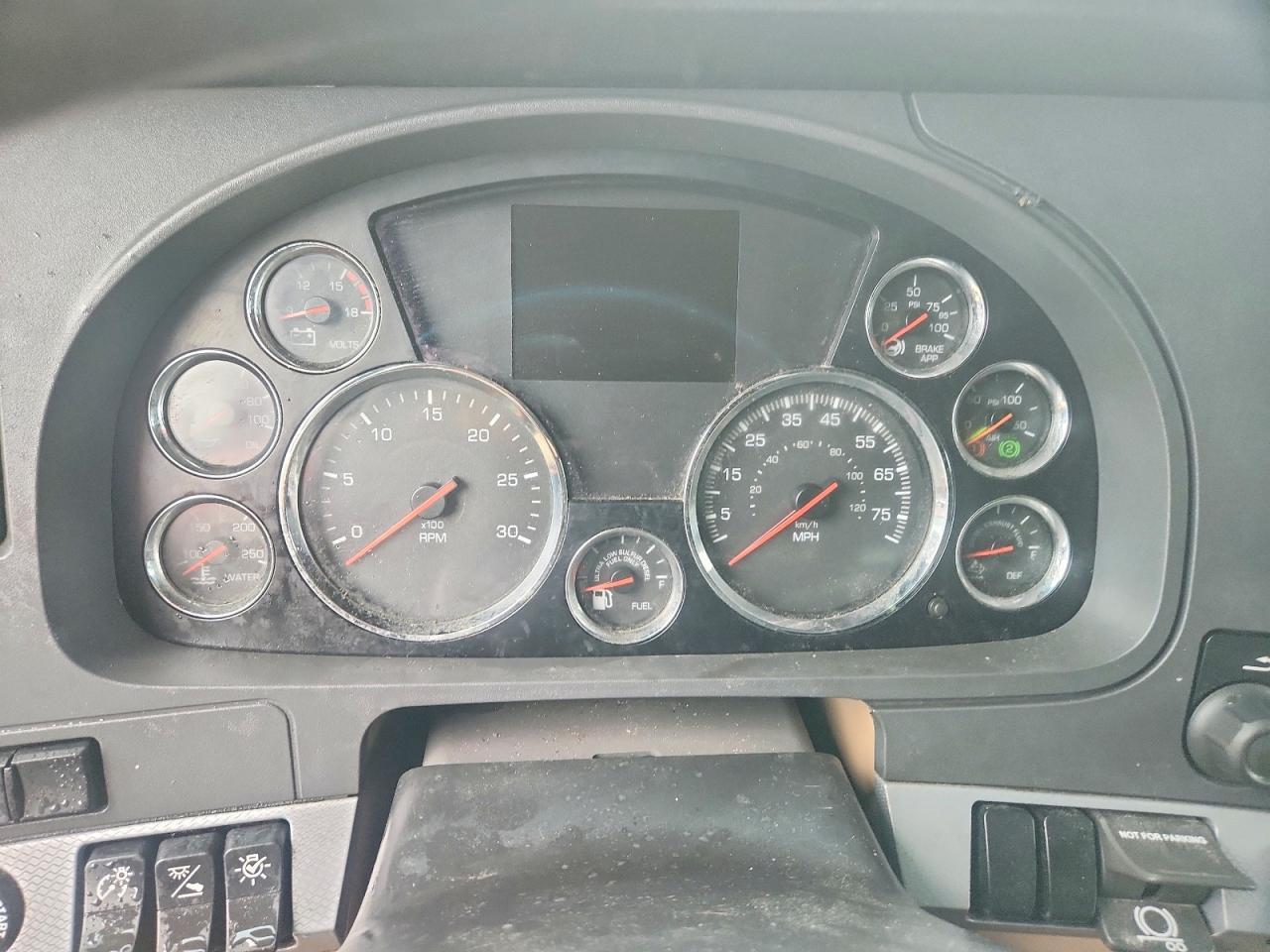 2021 Kenworth T680 Semi Truck