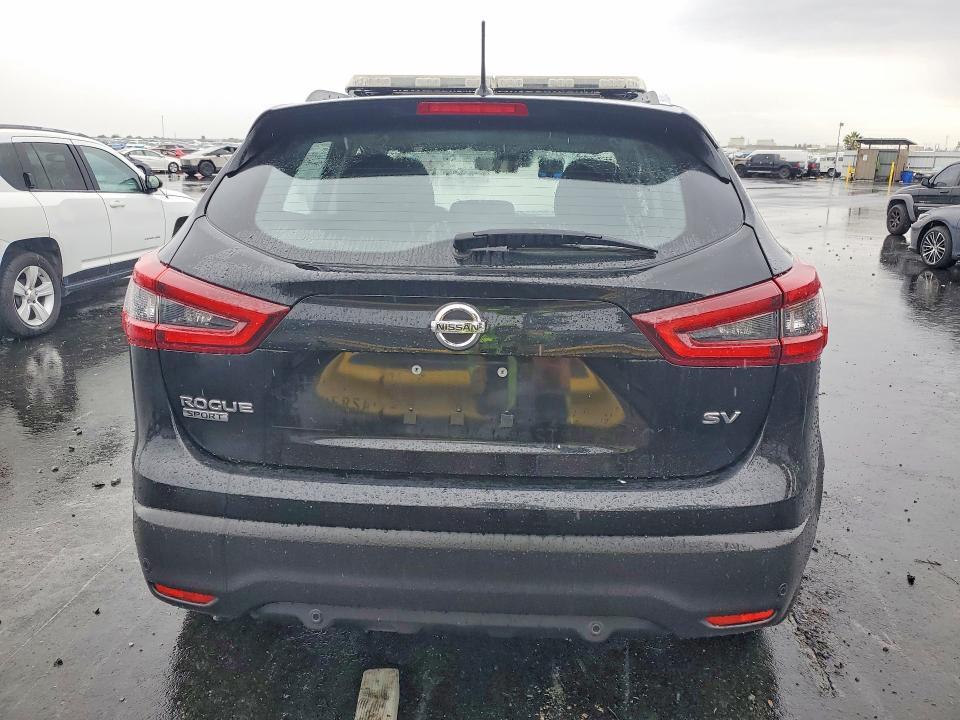 2022 Nissan Rogue Sport sv