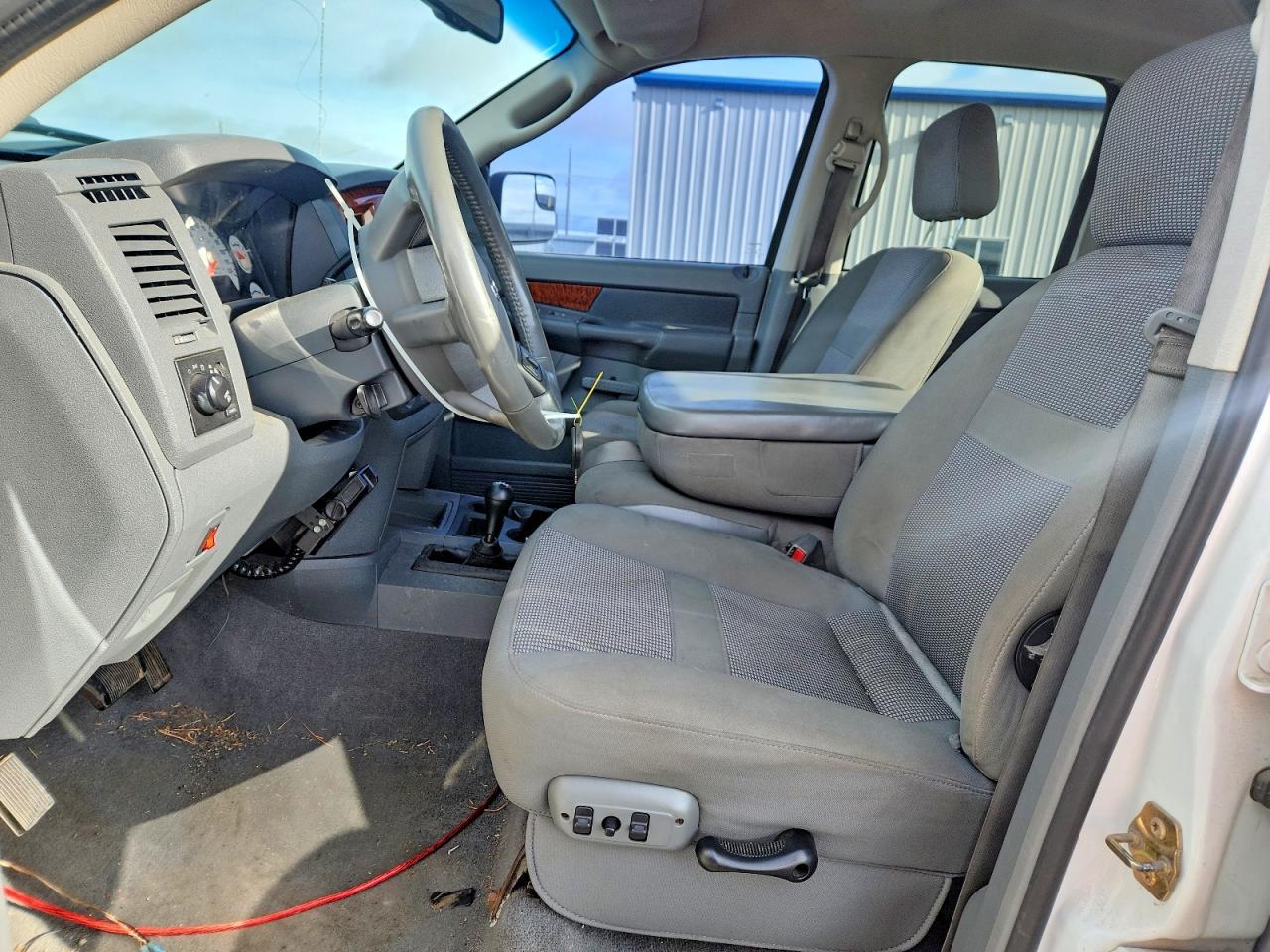 2006 Dodge RAM 2500 ST