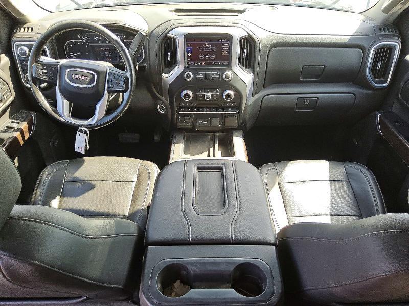 2020 GMC Sierra K1500 SLT
