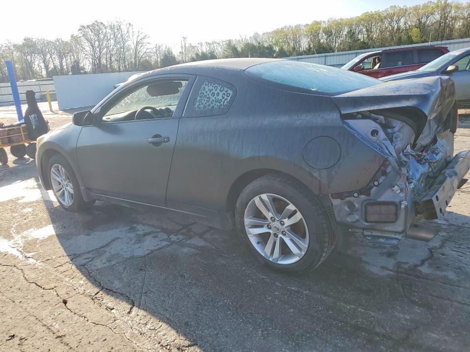 2010 Niss Altima s