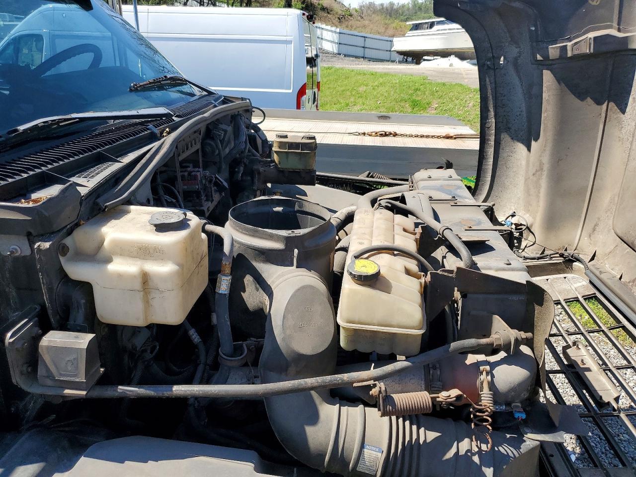 1999 Chevrolet C-SERIES C6H042