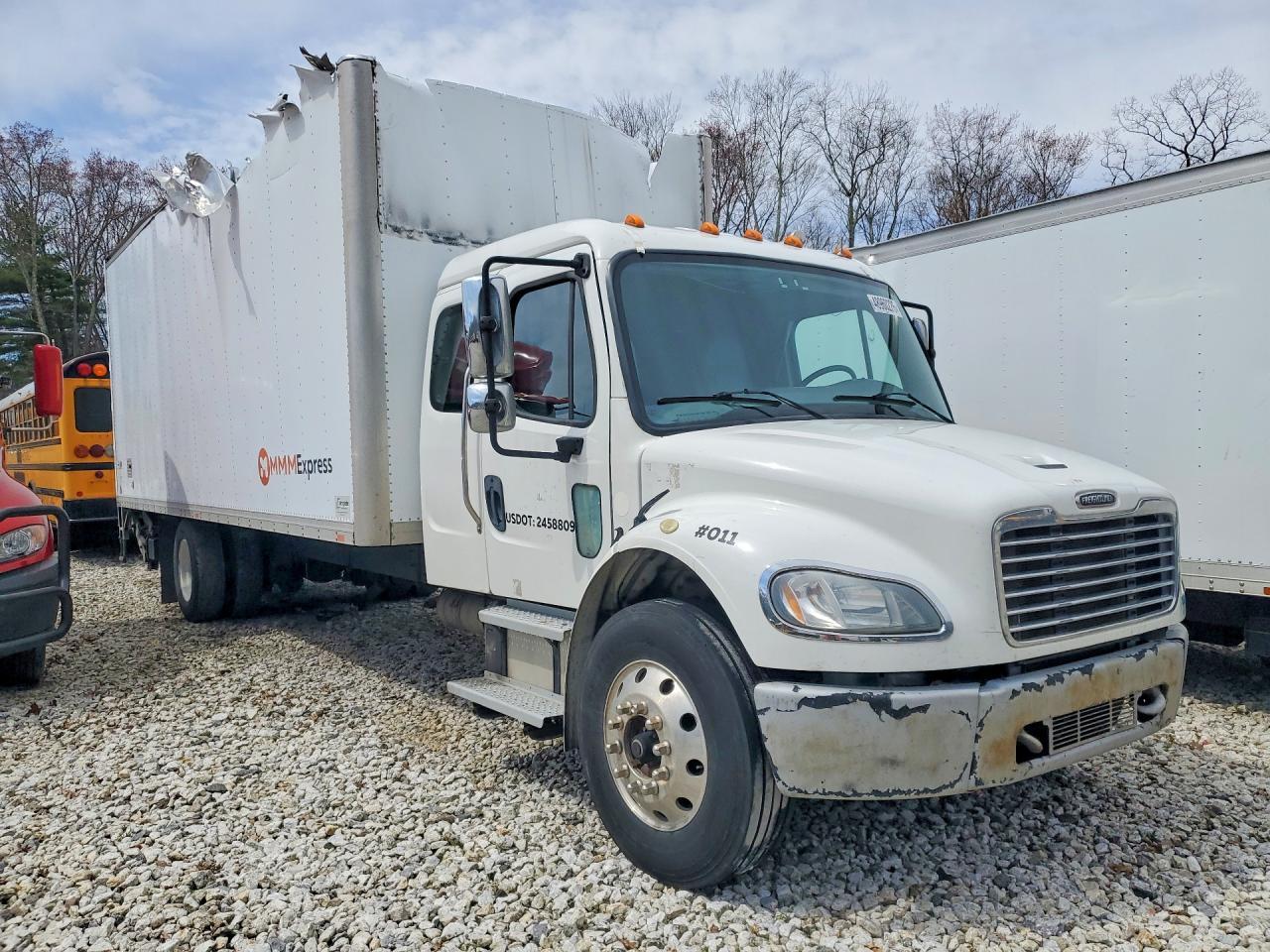 2019 Freightliner Business Class M2 BOX Truck