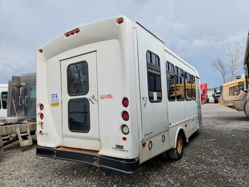 2017 Ford Econoline E450 Super Duty Cutaway van
