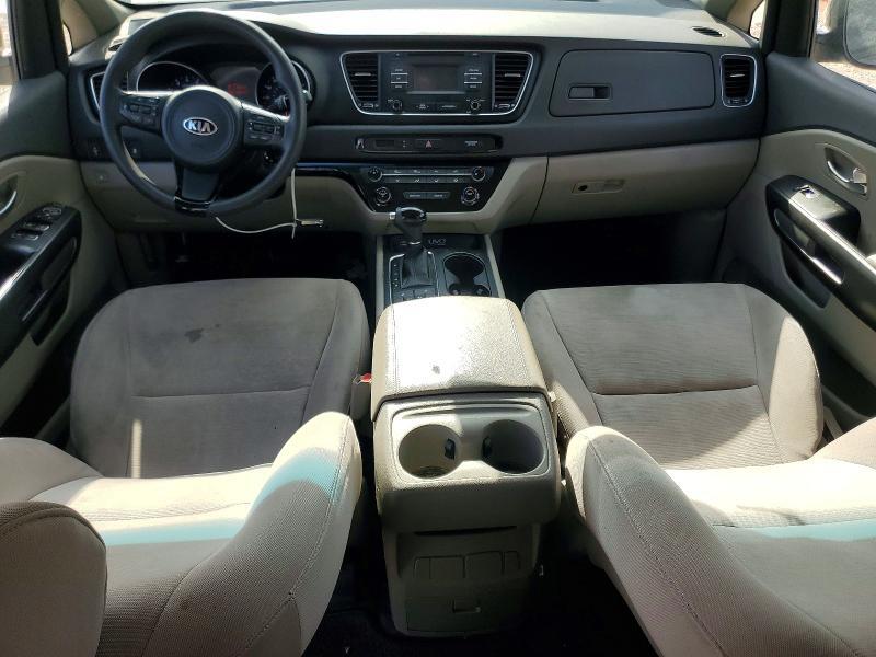 2015 KIA Sedona lx