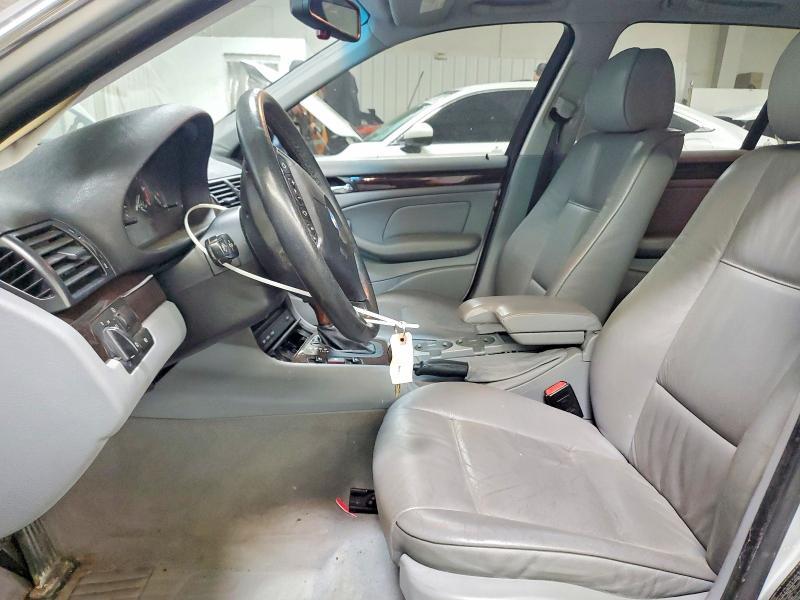 2002 BMW 325 xit
