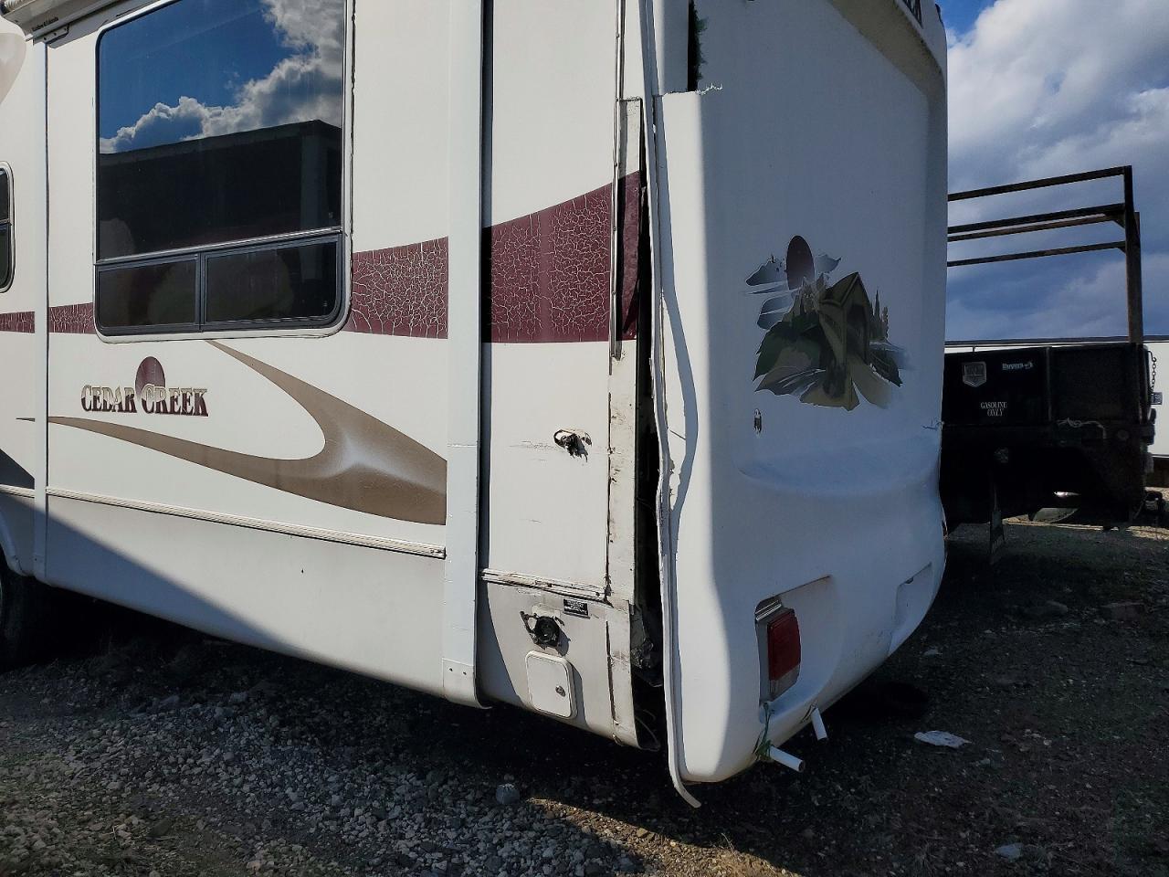 2007 Foresriver Cedar Creek