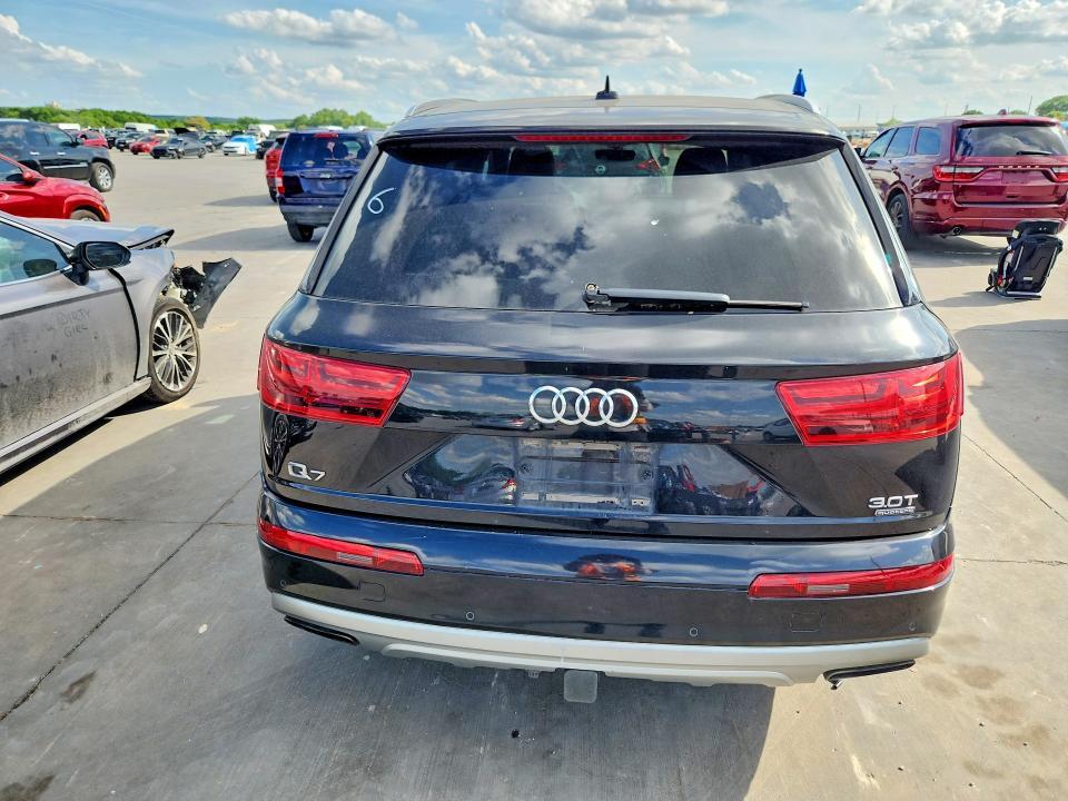 2017 Audi Q7 Prestige