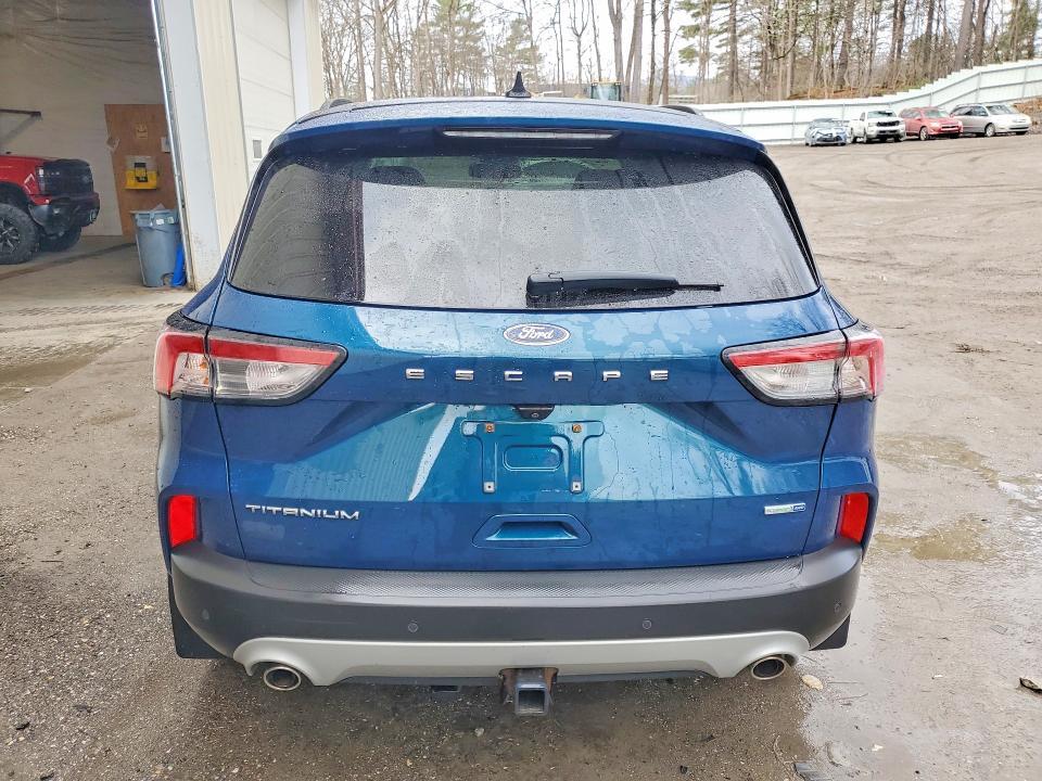 2020 Ford Escape Titanium