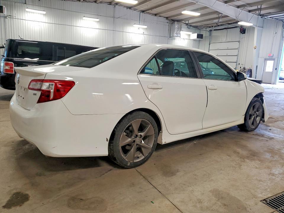 2014 Toyota Camry se Sport