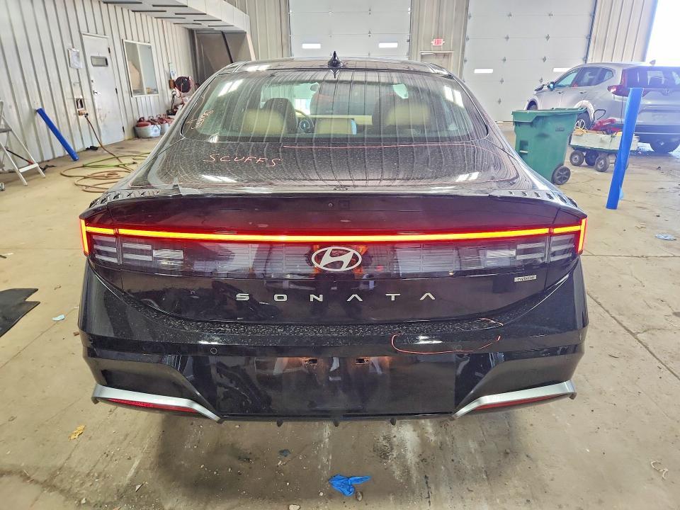 2025 Hyundai Sonata Hybrid Limited