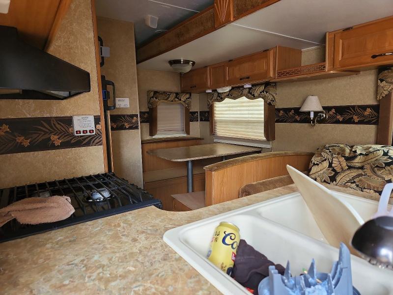 2009 Keystone 2020 Keystone Laredo Camper