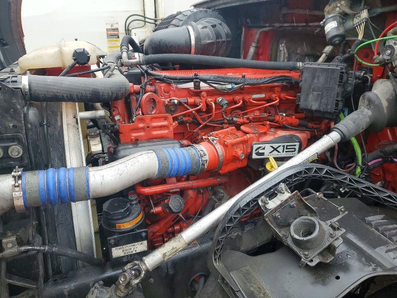 2018 Volv O VNL Semi Truck