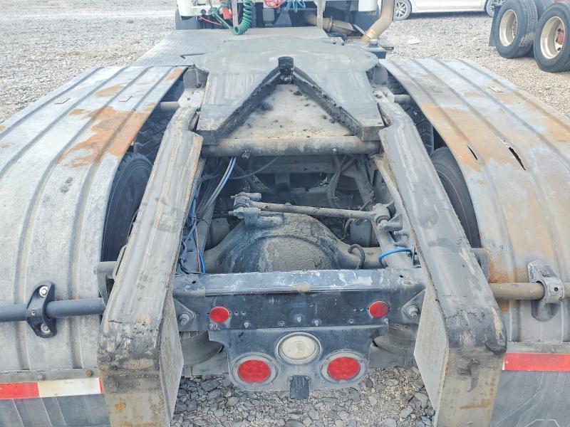 2022 Freigliner 2022 Freightliner 114SD Semi Truck